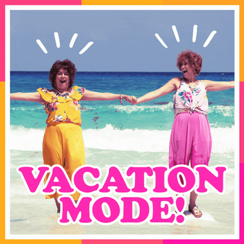 Vacation Mode Kristen Wiig Summer Time GIF