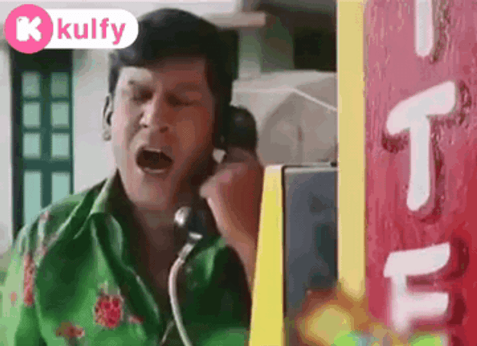 Vadivelu Calling Vadivelu Hello GIF