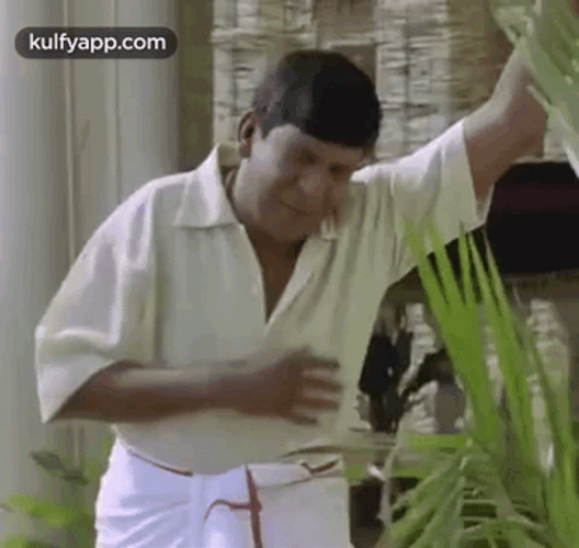 Vadivelu Heart Broken GIF
