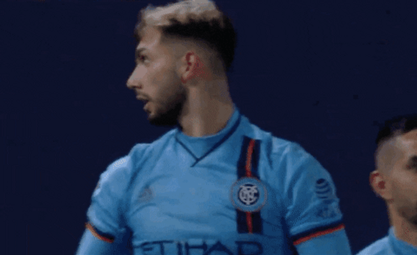 Valentín Castellanos Show His Fans His Famous Pose GIF