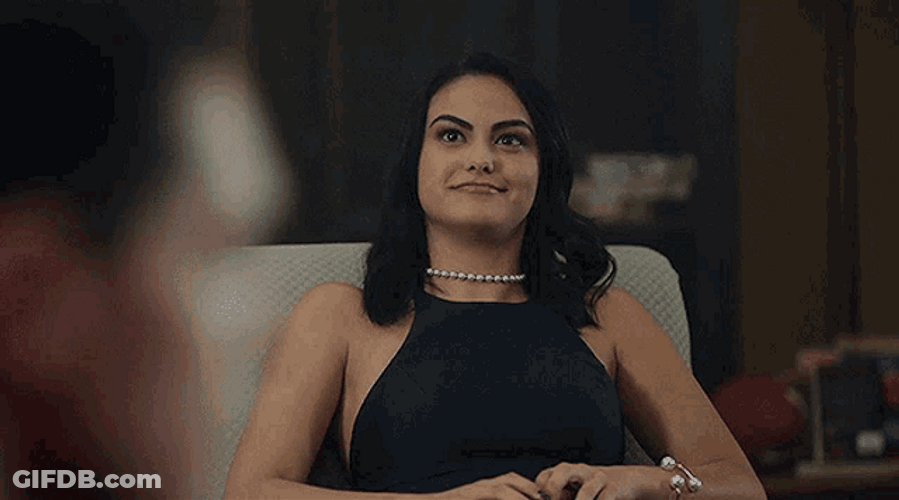 Veronica Lodge Pearl Jewelry Set GIF