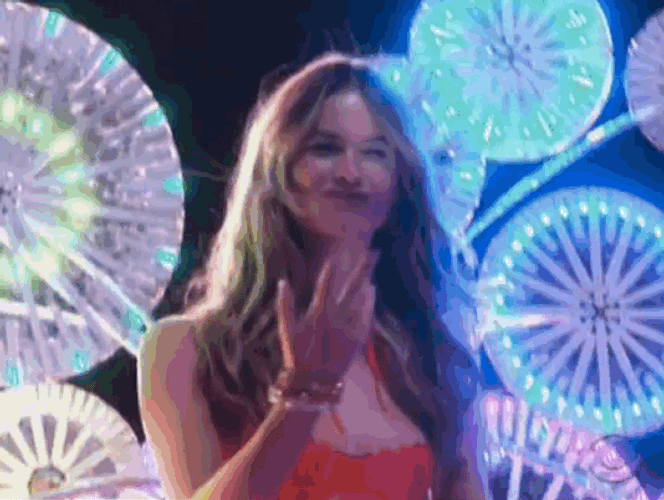 Victoria Secret Behati Prinsloo GIF