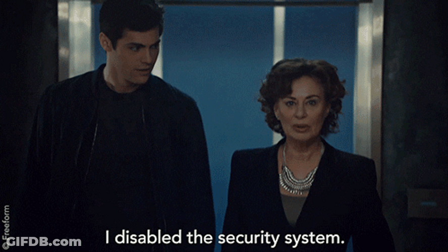 Walking Matthew Daddario GIF