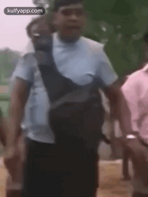 Walking Style Vadivelu Kai Pulla GIF