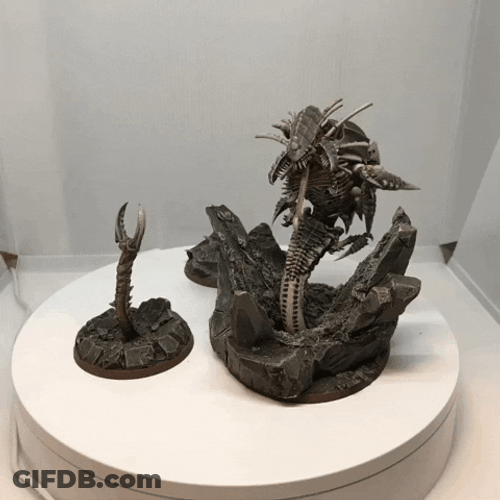 Warhammer Mini Statue Spinning GIF