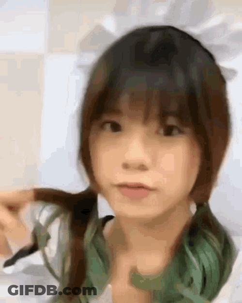 Wee Weeraya GIF