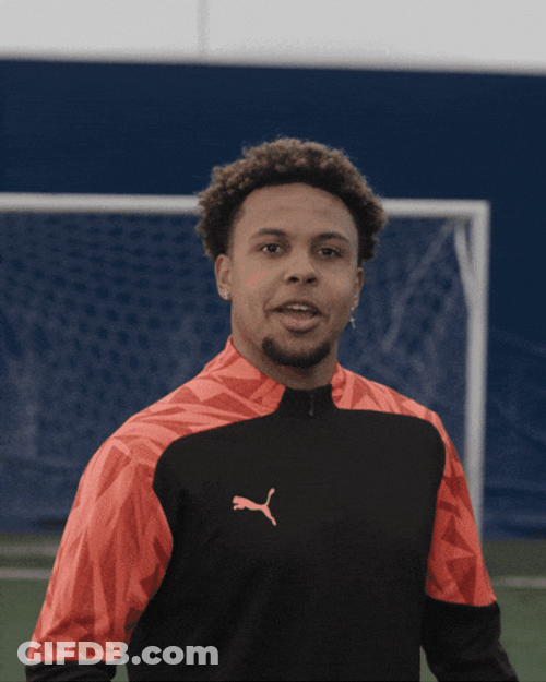 Weston Mckennie Magic Hands GIF
