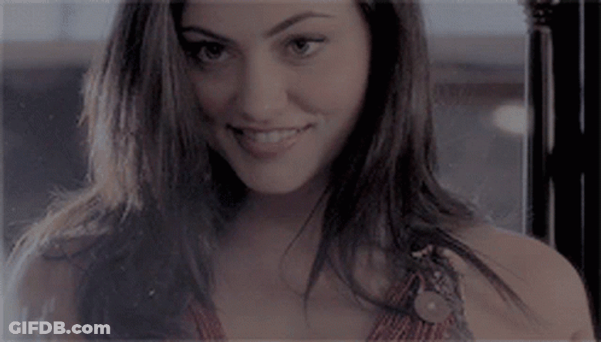 Wide Smile Phoebe Tonkin GIF