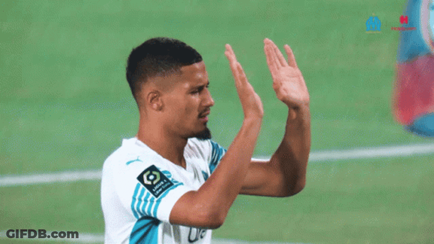 Willliam Saliba High Five GIF