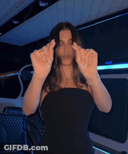 Woman Face Nicki GIF