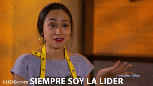 Woman In Apron Siempre Soy La Lider GIF