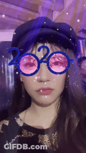 Woman In Hat And Sunglasses 2020 GIF