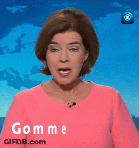 Woman In Pink Shirt Saying Gommemode GIF