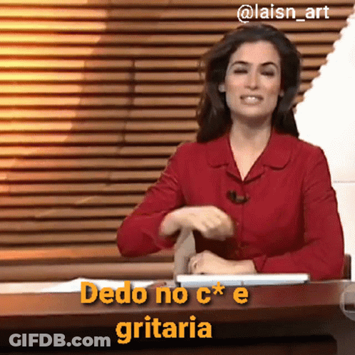 Woman In Red Shirt At Desk With Dedo No C E Gritaria GIF