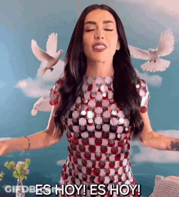 Woman In Sequined Dress Says Es Hoy Es Hoy GIF