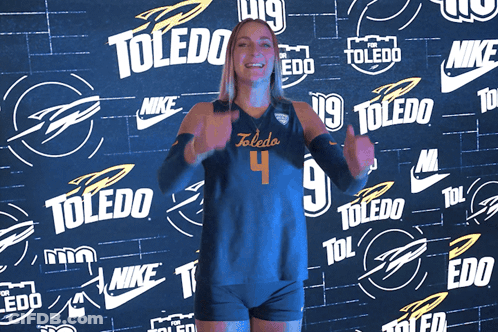 Woman In Toledo 4 Jersey Giving Thumbs Up GIF