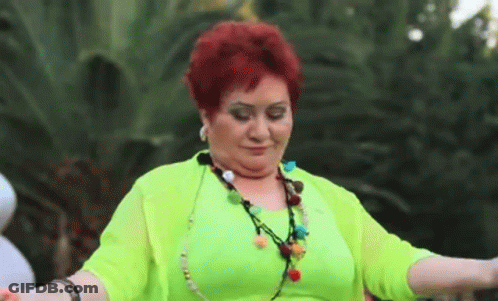 Woman On TV Show Seda Sayin Olayli Geceyle Ilgili GIF
