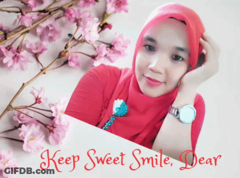 Woman Says Keep Sweet Smile Dear GIF
