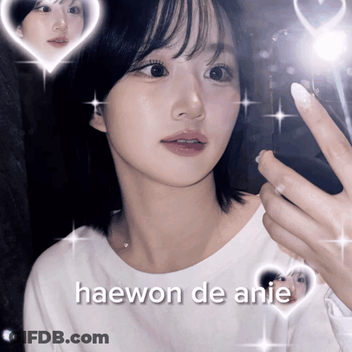 Woman Taking Selfie With Haewon De Anie GIF