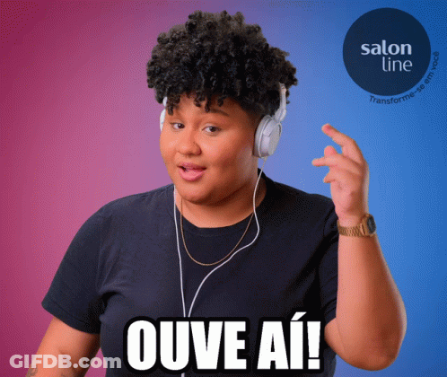 Woman Wearing Headphones Says Ouve Ai GIF