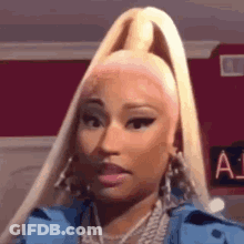 Woman Wearing Tiara With Gifsnm GIF