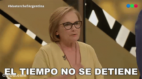 Woman With Glasses Says El Tiempo No Se Detiene GIF