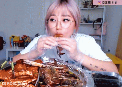 Woman With Tattoo Saying VI XV MMXIV GIF