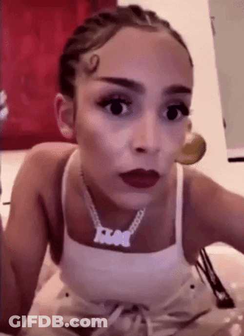 Women Shocked Meme Bigger Eyes GIF