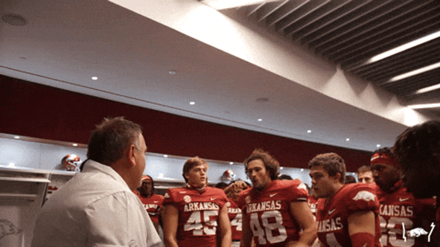 Woo Pig Arkansas Razorbacks Team Chanting GIF