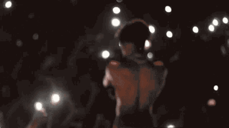 Xxxtentacion Lights Crowd GIF