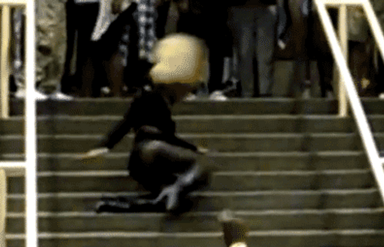 Yas Queen Slay Dance Hair Flip GIF