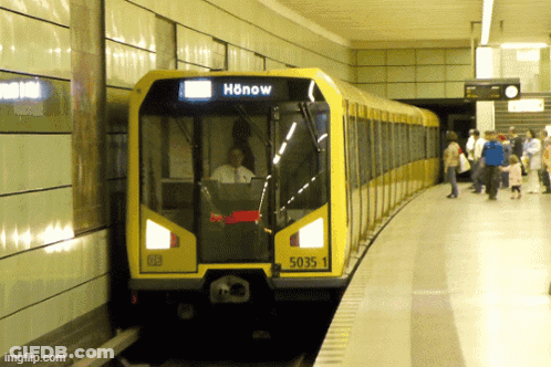 Yellow Train Saying Honow GIF