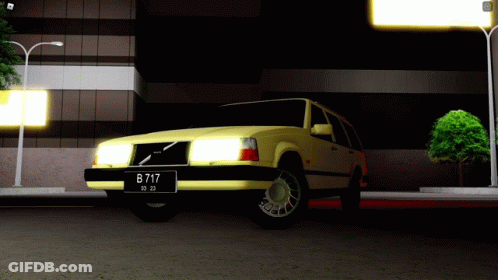 Yellow Volvo Plate B717 GIF