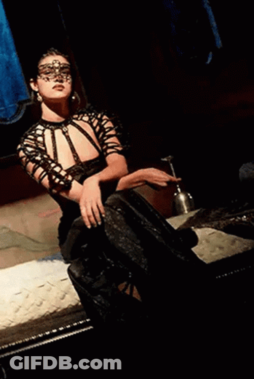 Yennefer The Witcher GIF