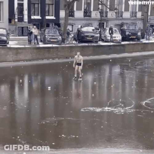 Yi Christy Leung Ice Skating GIF