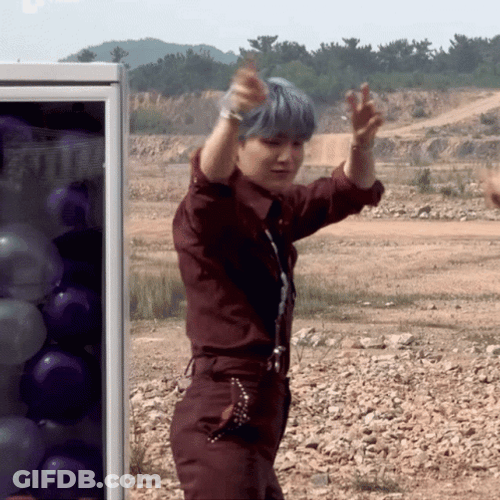 Yoongi Funny Dance GIF