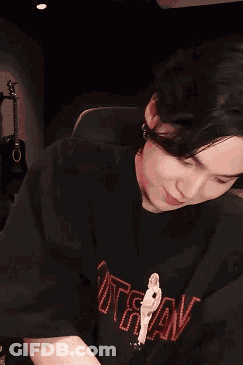 Yoongi Smile Suga Smile GIF