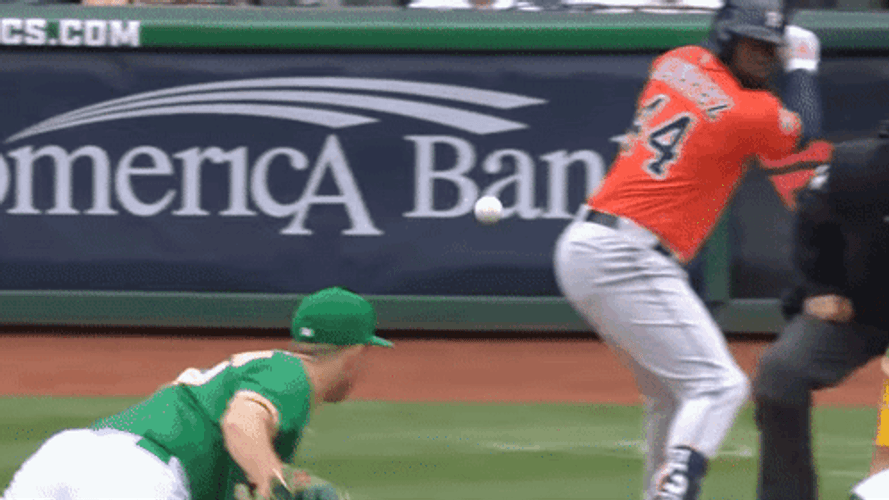 Yordan Alvarez Fabulous Hit The Ball GIF