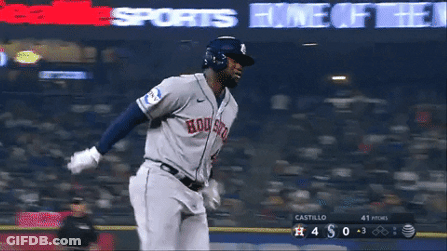 Yordan Alvarez Running Base GIF