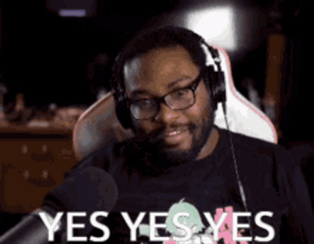 Youtuber Evanit0 Evan Guerrero Yes Yes Yes GIF