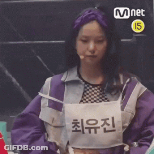 Yujin Thinking Clc GIF