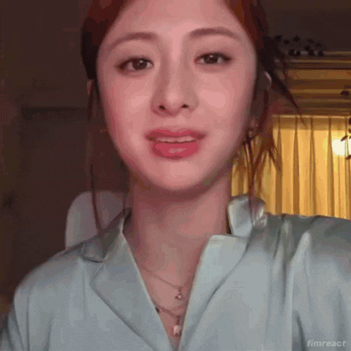 Yunjin Yjnrosie GIF