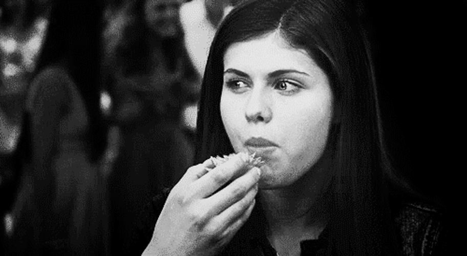 Alexandra Daddario GIFs