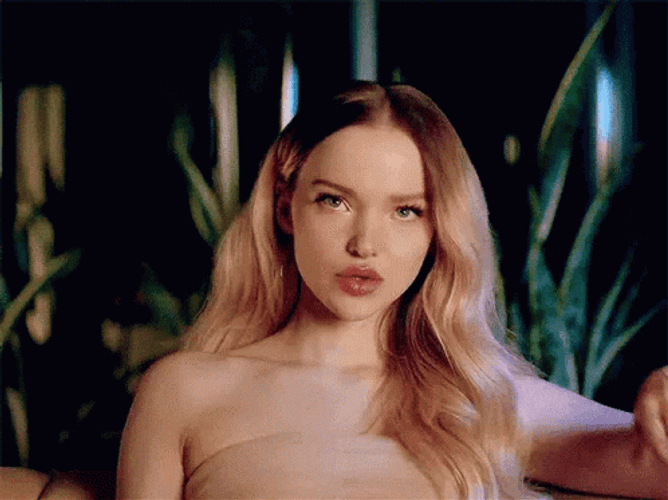 Dove Cameron GIFs