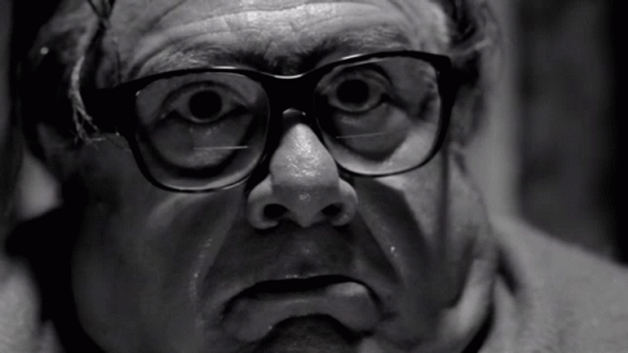 Frank Reynolds GIFs