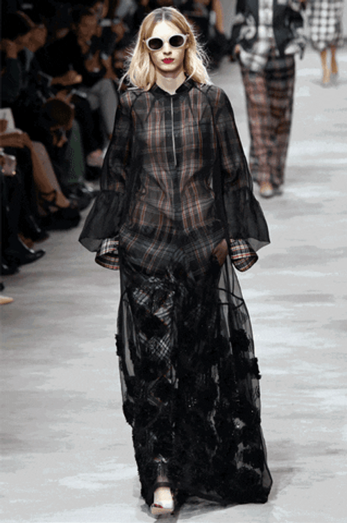 Julia Nobis GIFs