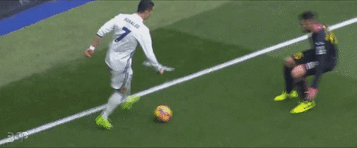 Ronaldo Free Kick GIFs