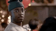 Beanie Guy Looking Around GIF | GIFDB.com