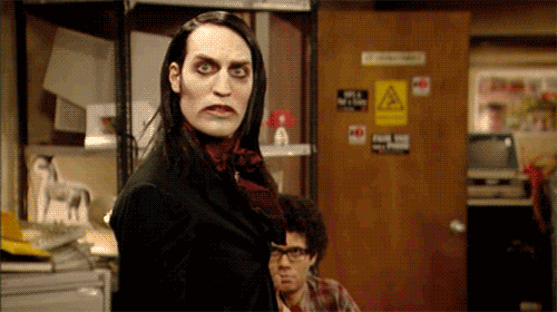 it-crowd-richard-jen-roy-cameo-gif-gifdb