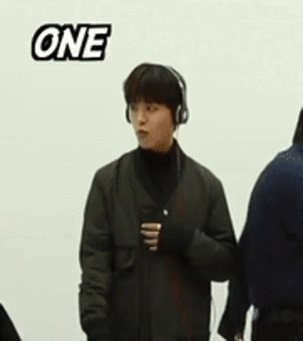 1 2 Buckle My Shoe Kpop Moments GIF